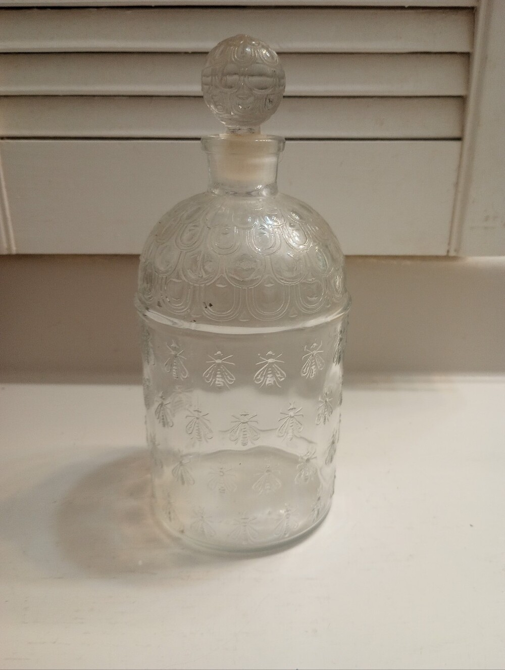 Guerlain Bee Embossed Bottle Vintage 1960's Made In France